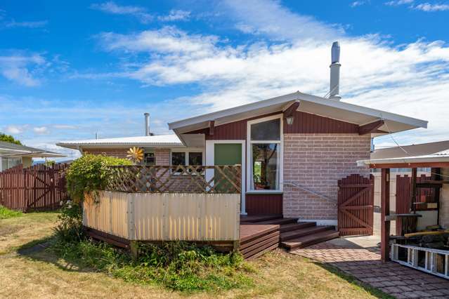 17 Karina Crescent Redwoodtown_2