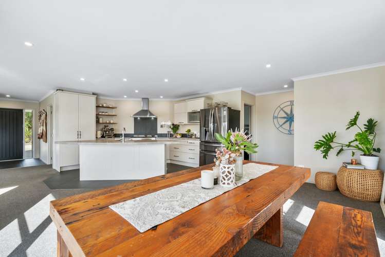 228 Knight Road Ruatangata West_10