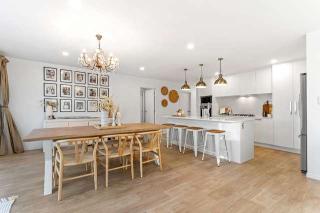 24 Woodridge Drive Stanmore Bay_4