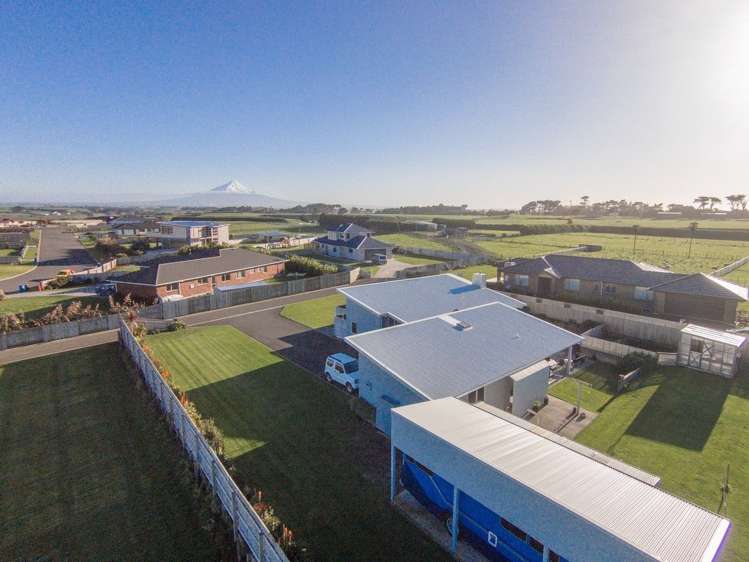 3 Denby Heights Hawera_19