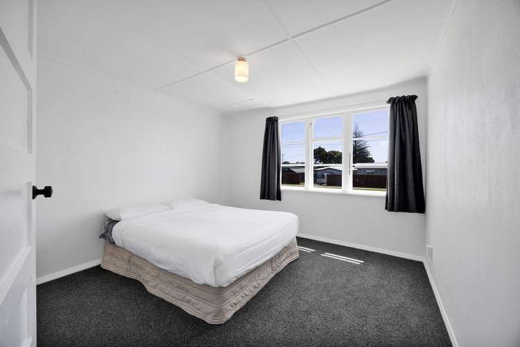 2 Waihi Road Hawera_17