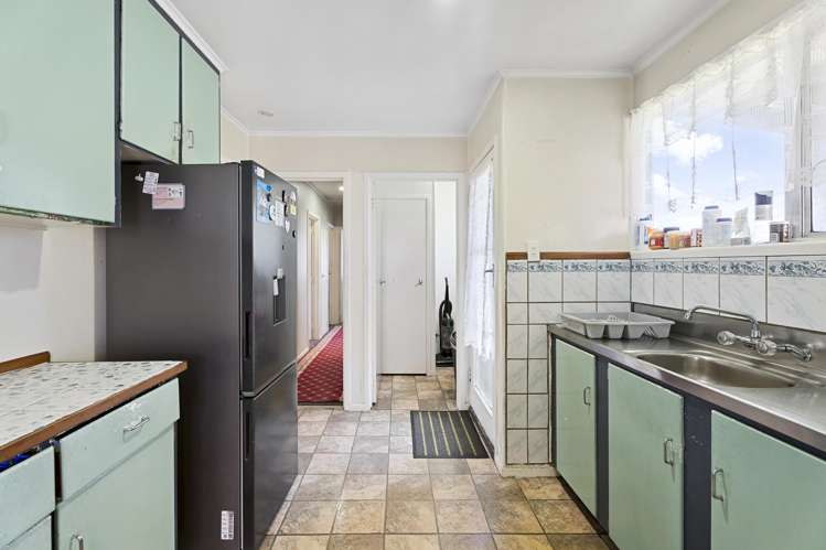 7 Chisholm Place Mangere East_2