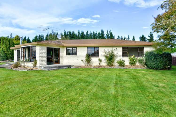 2413 LumsdenRiversdale Highway Riversdale Southland Rural