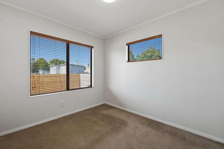 19C Bell Road Western Heights_9