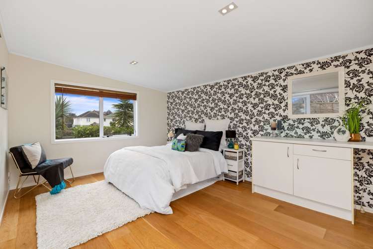 42 Philomel Crescent Bayswater_16