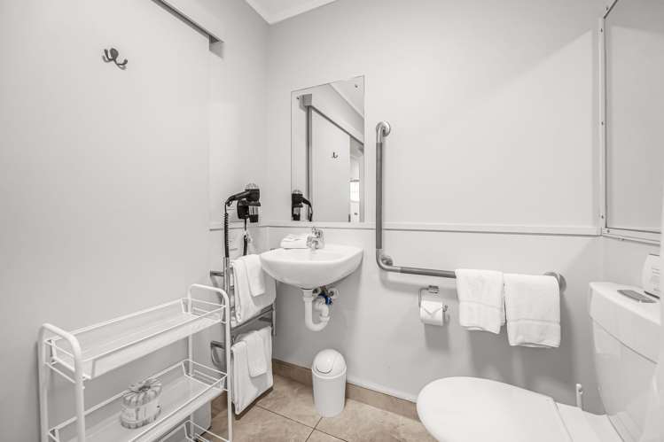 6B/35 Johnston St Wellington Central_9