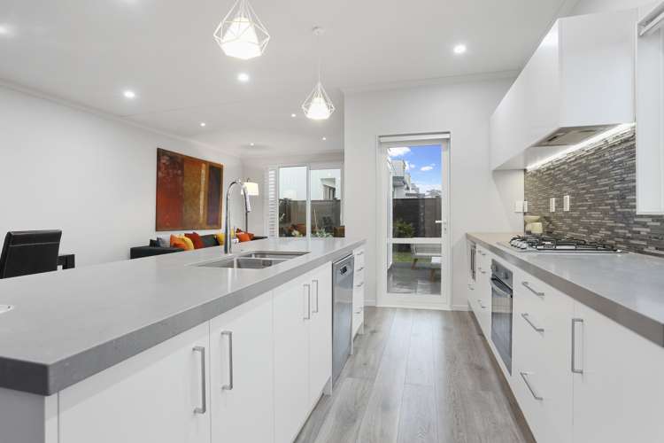 23 Lili Chen Way Mangere Bridge_5