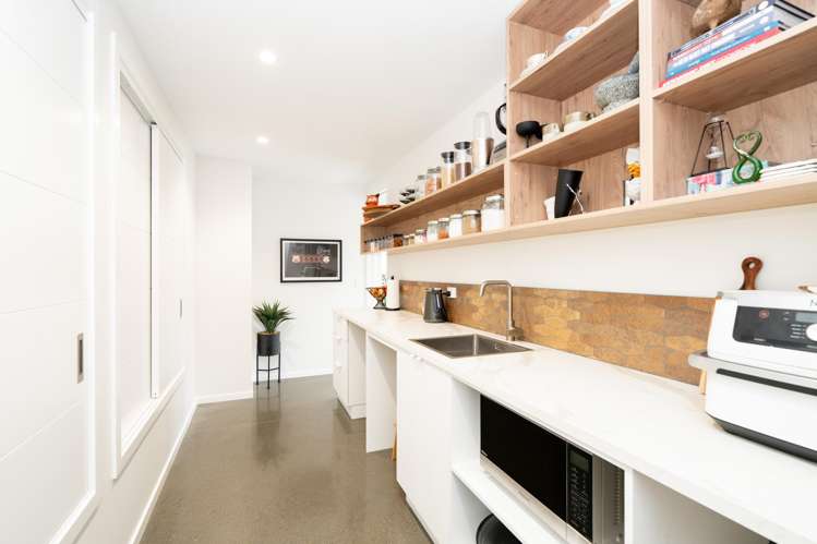 375 Herbert Street Windsor_6