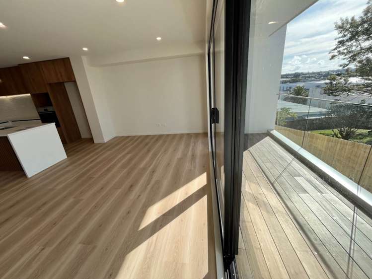 93b Bruce Road Glenfield_14