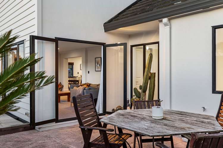 54 Matua Road Matua_24