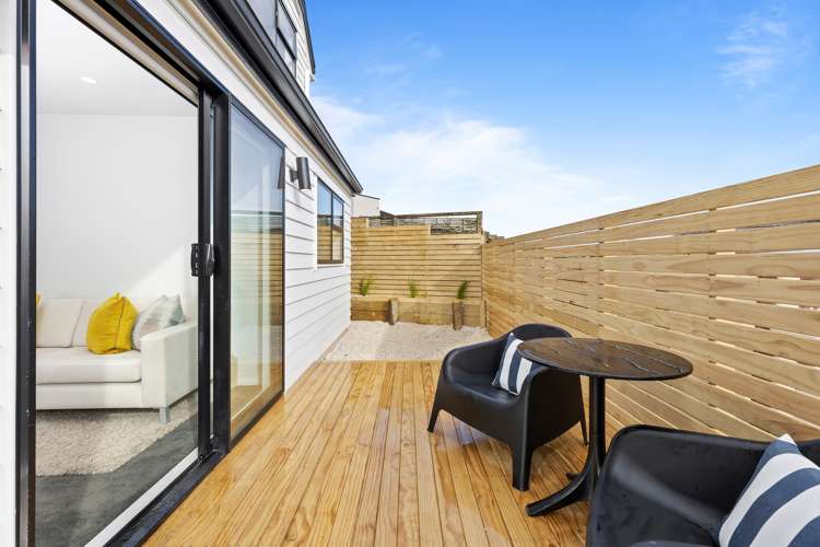 1b Lemon Grove Lane Greenhithe_10