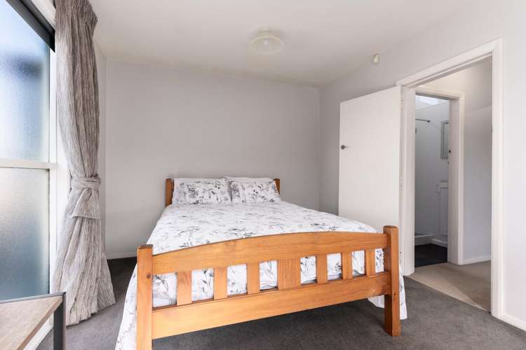 15 High Street Leeston_13