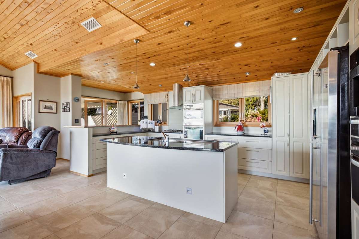 289 Pahoia Road_4