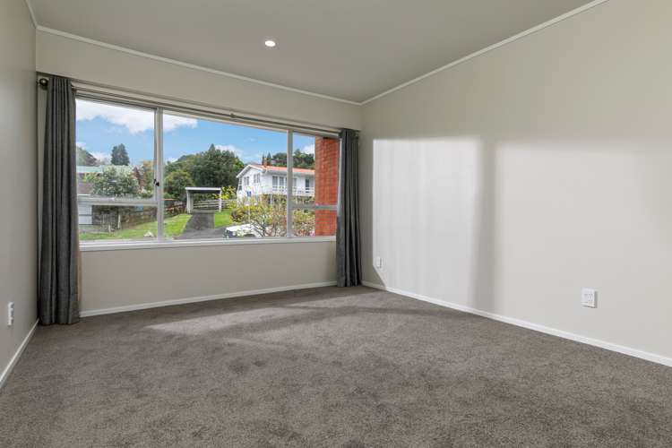 2/1 Takapu Street Henderson_8