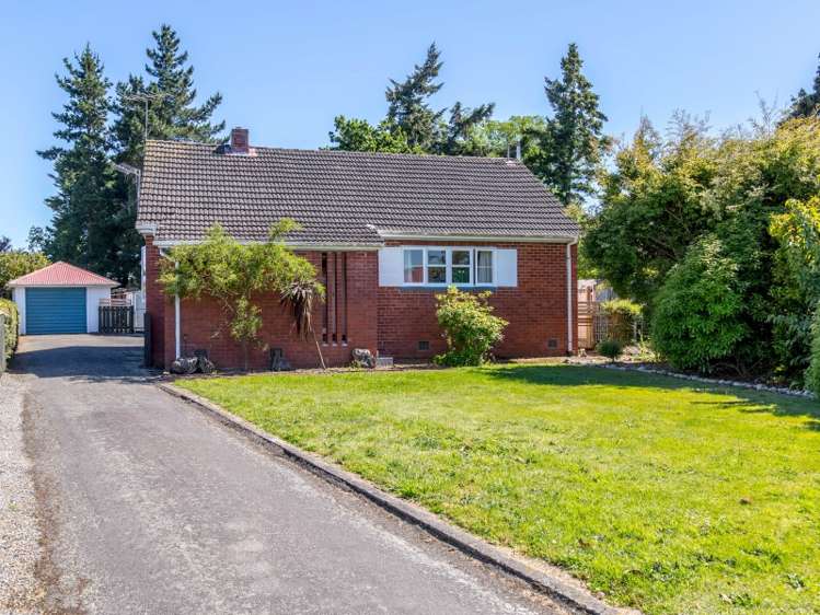 35 Masters Crescent Masterton_15