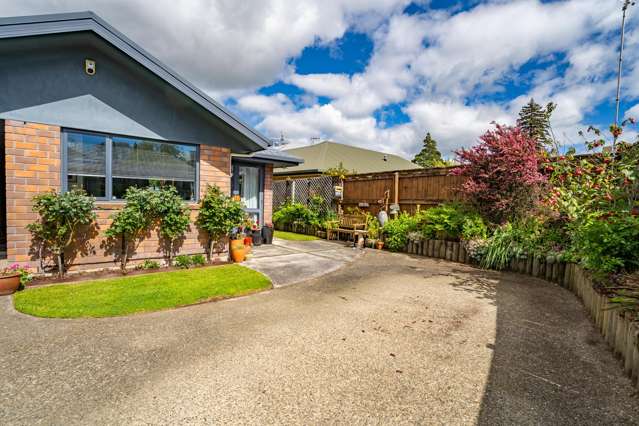 6 Willow Avenue Stoke_1