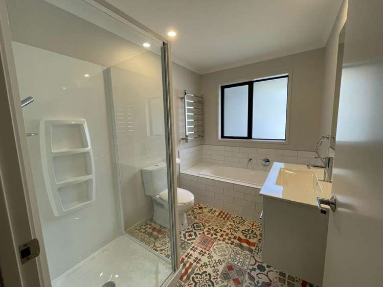 25 Forest Hill Road Henderson_3