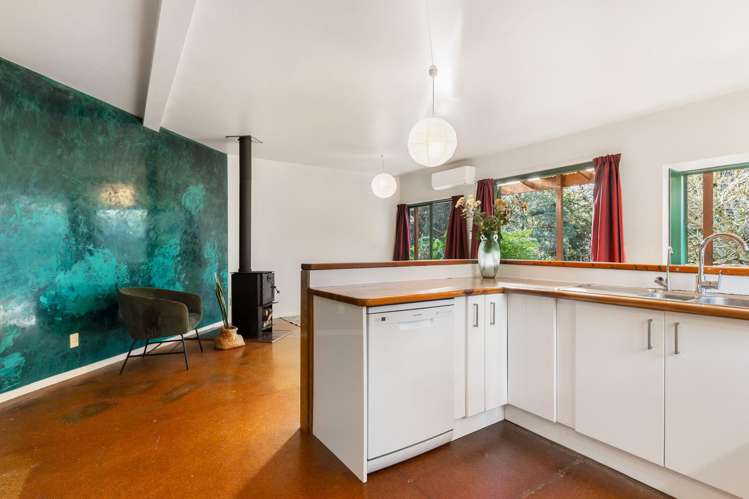 276 Huia Road Titirangi_7