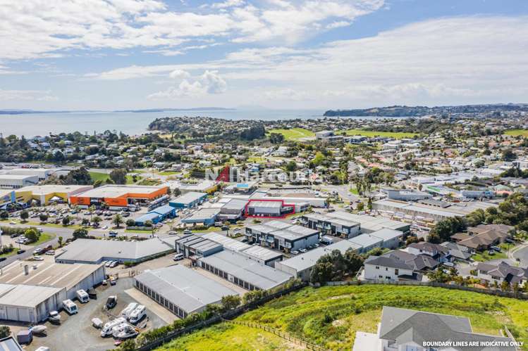 12 Karepiro Drive Stanmore Bay_2