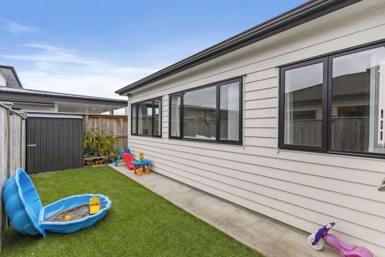 8 Koroheke Road Takanini_20