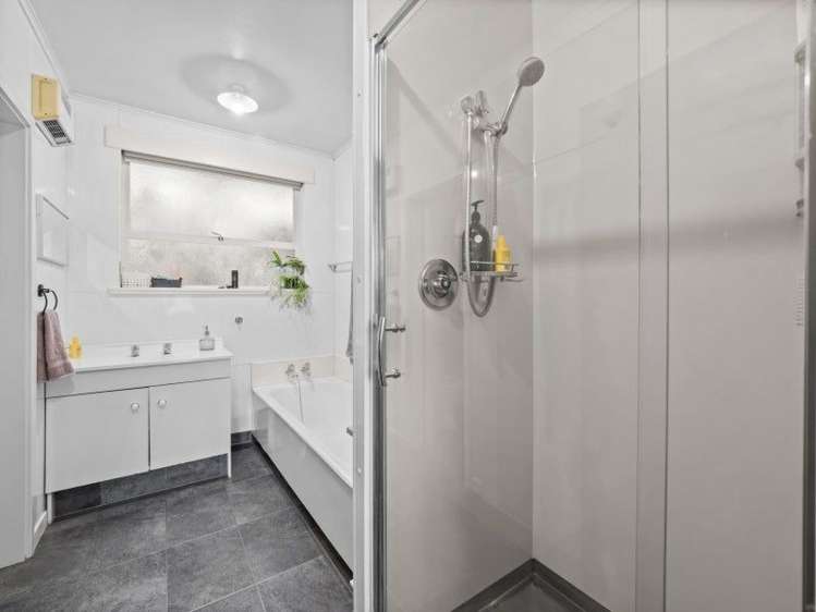 13 Bathurst Street 1383_6