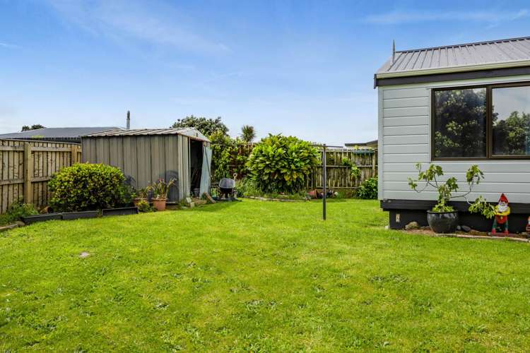 16 Pohutukawa Drive Opunake_11