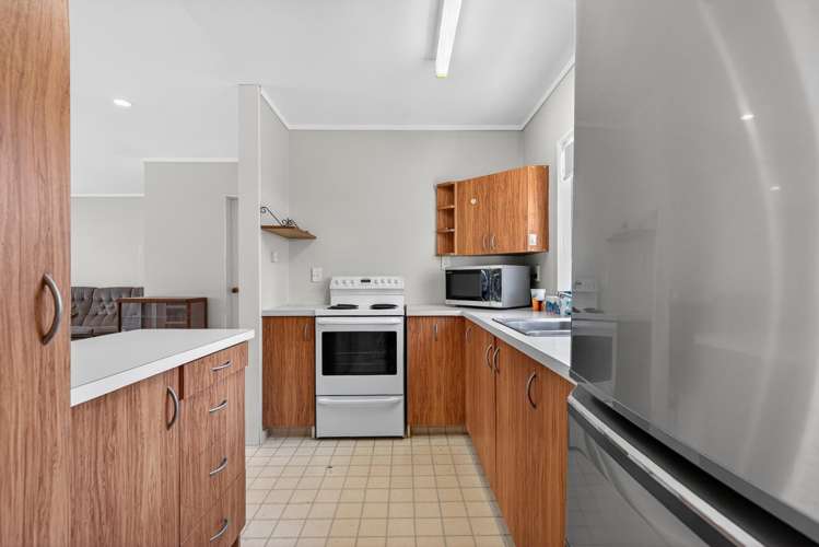 13C Gibbs Crescent Wainuiomata_12