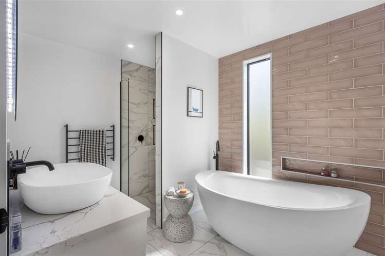 18 The Terrace Governors Bay_14