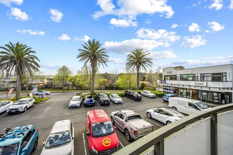 7, 51 William Pickering Drive Albany_10