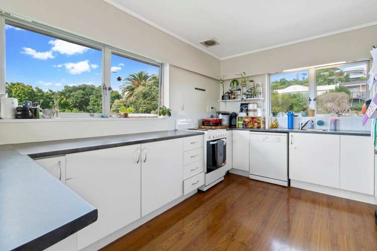 22 Tower Hill Stanmore Bay_5
