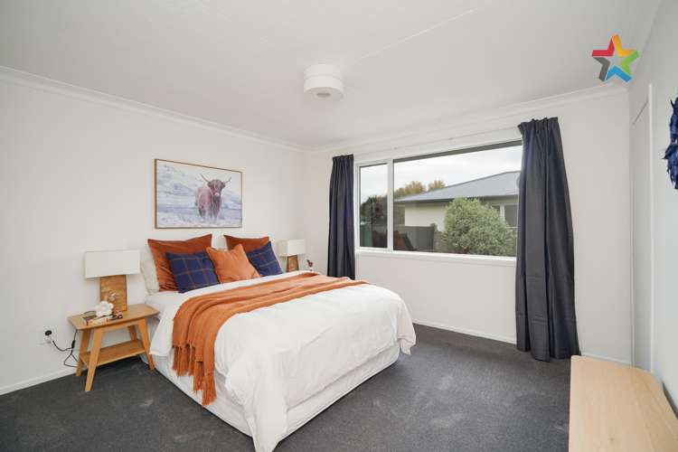 21 Dumbarton Place Strathern_18