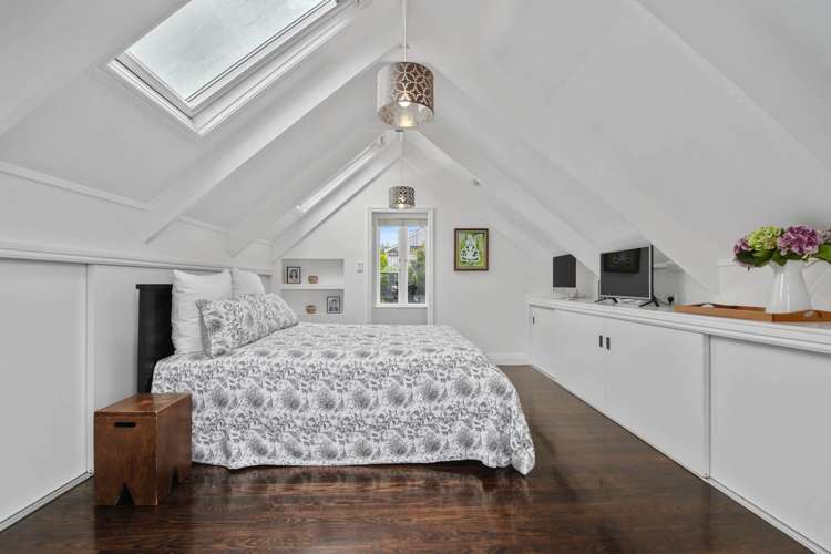 11 Shoal Bay Road Devonport_15