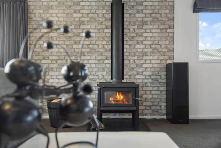 127 Oaktree Avenue Browns Bay_9