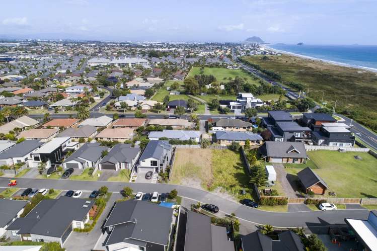 4 Hugo Way Papamoa Beach_8