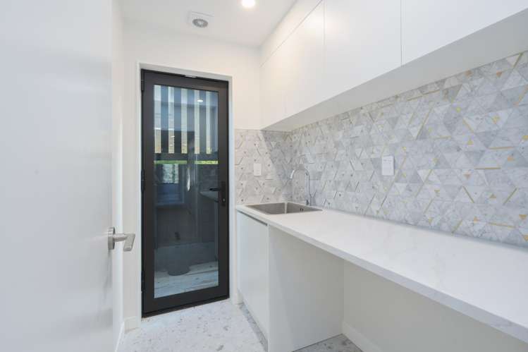 608a Beach Road Rothesay Bay_15