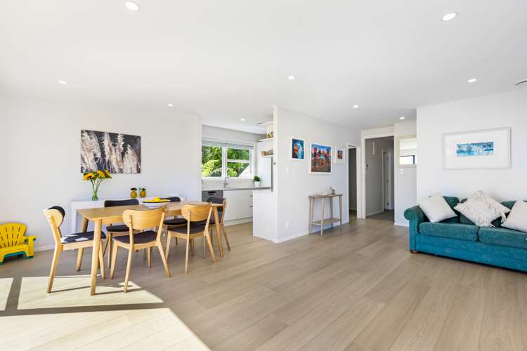 79 Duncansby Road Stanmore Bay_7