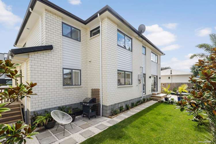 1 Pickett Avenue Sandringham_17