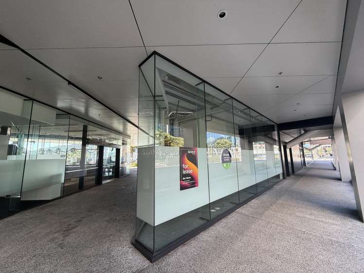 Retail 4/10 Waterloo Quay Wellington Central_1