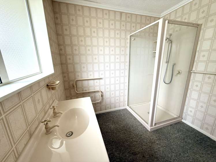 64 Maitland Street Strathern_13