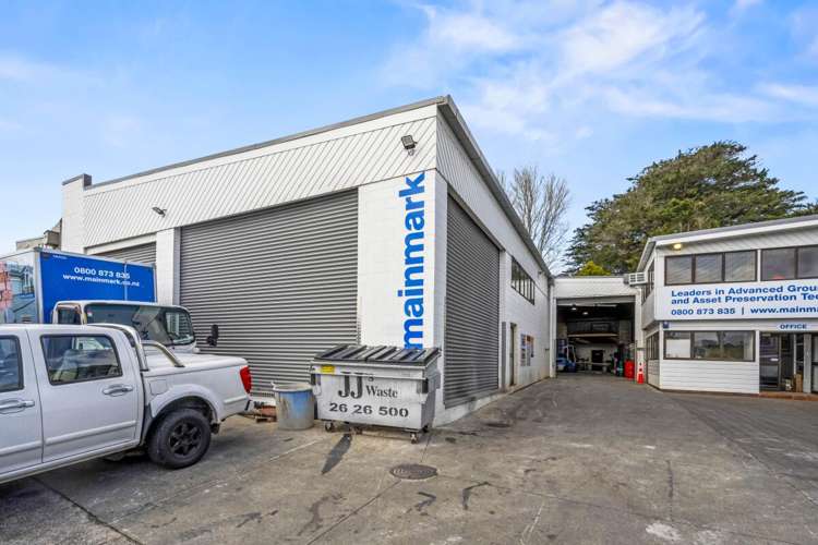 50 Parkway Drive Albany_2