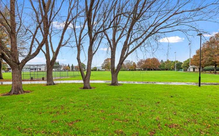 18 Lochee Road Upper Riccarton_11