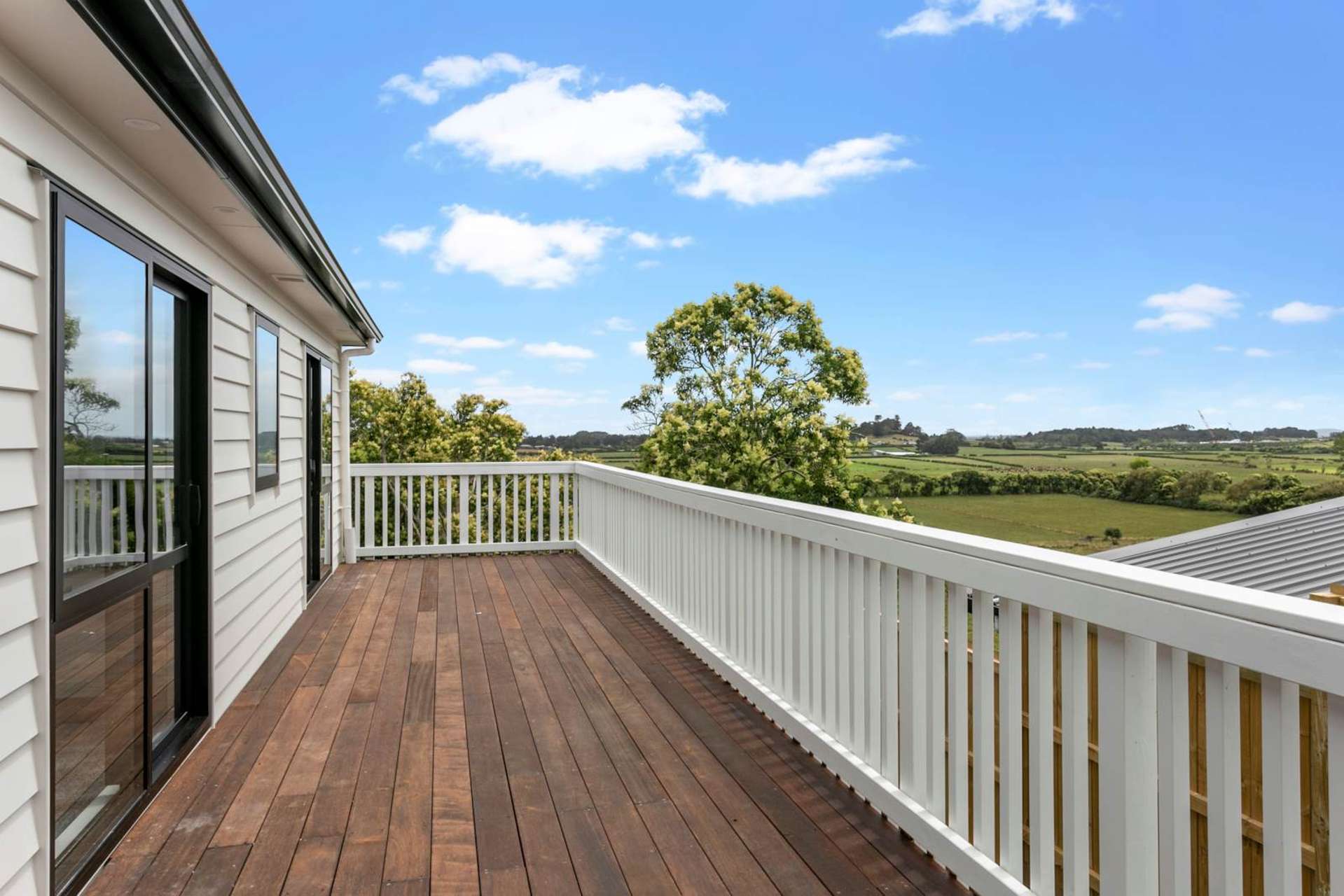 17 Rural View Terrace Pukekohe_0