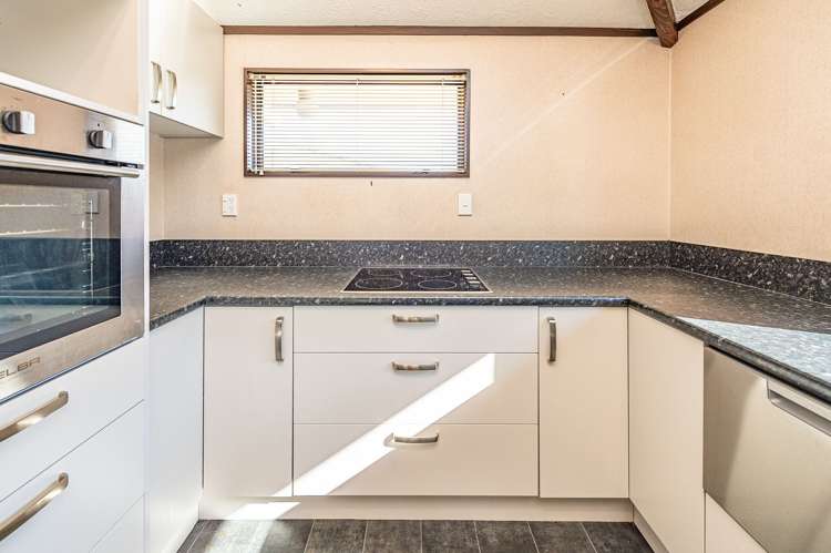 9B Urquhart Street Whanganui Centre_11