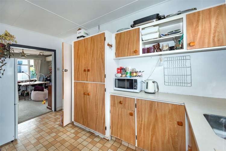 542 Worcester Street Linwood_6