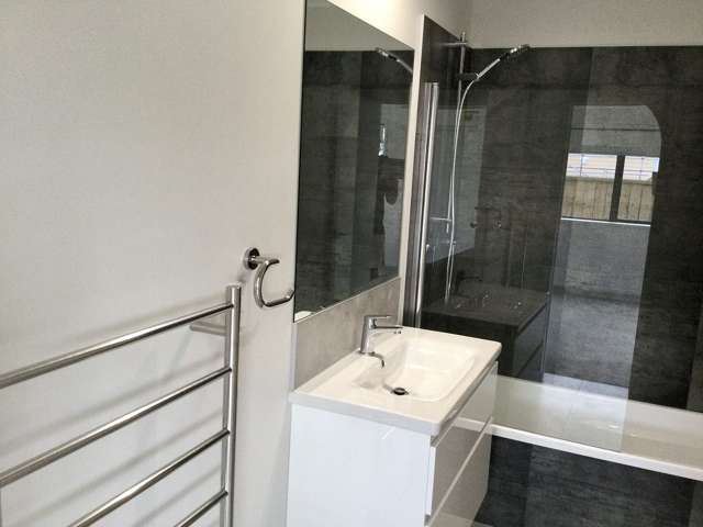 13A Leebank Crescent Riverhead_1