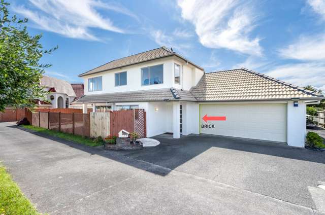 Quiet, Sun-Filled Living in a Convenient Location