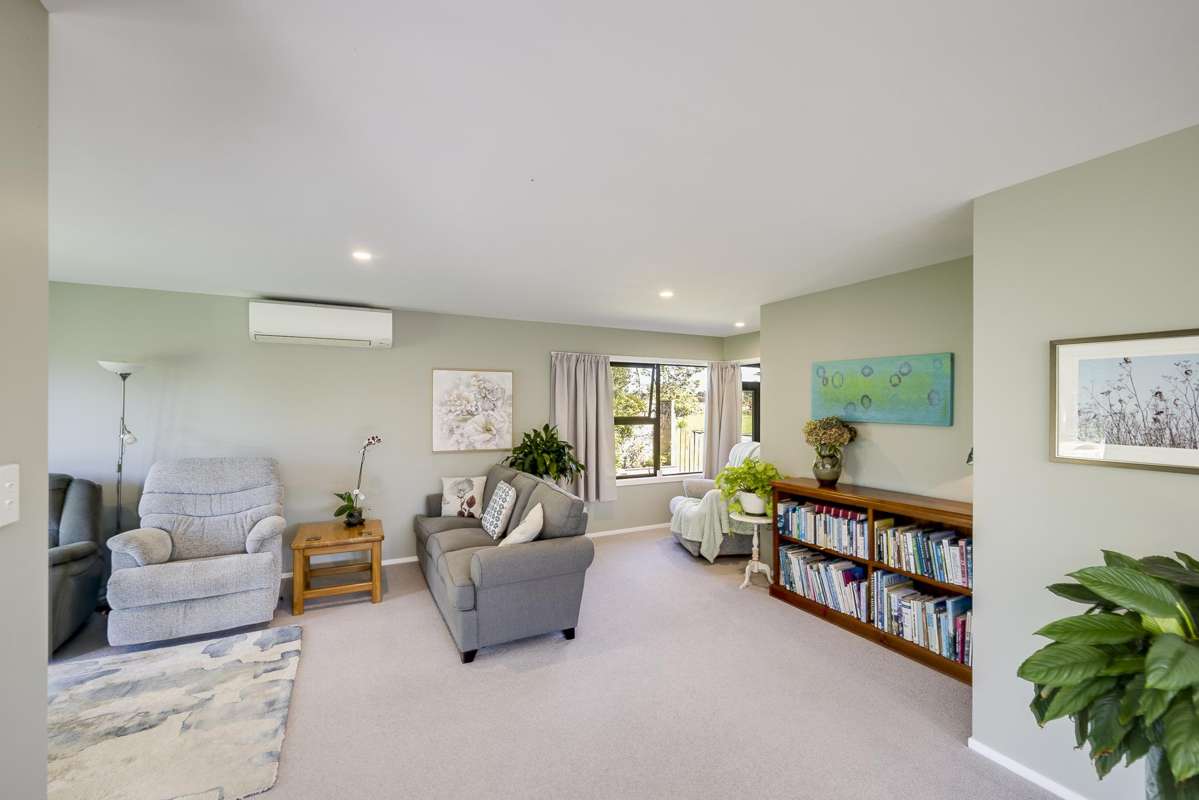 329 Westminster Avenue_5