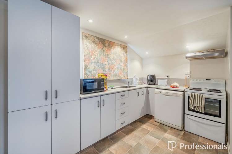 78 Hyde Street Wainuiomata_15