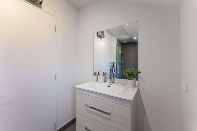 173E Geraldine Street Edgeware_11
