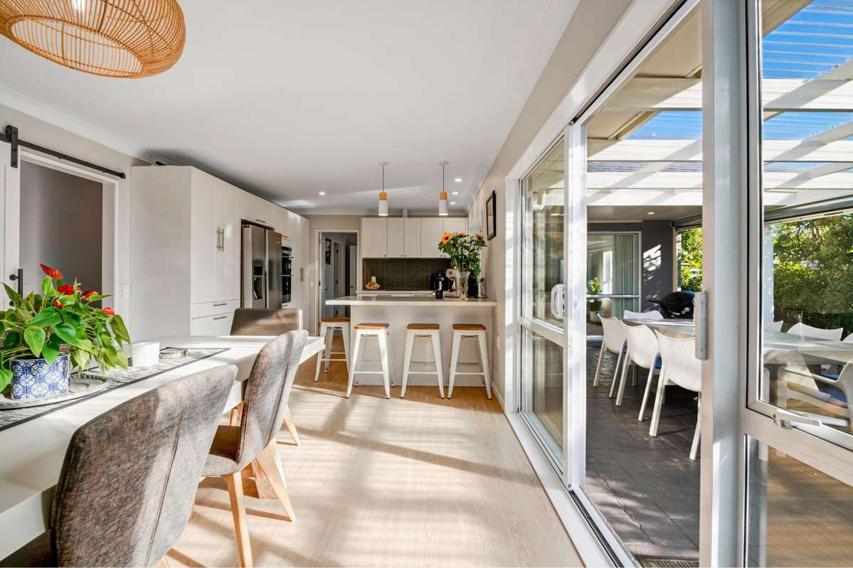 19 Esther Place_3